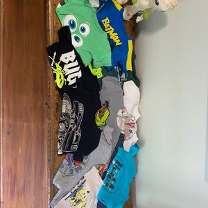 Lot of 12 Boys short sleeve 3T shirts